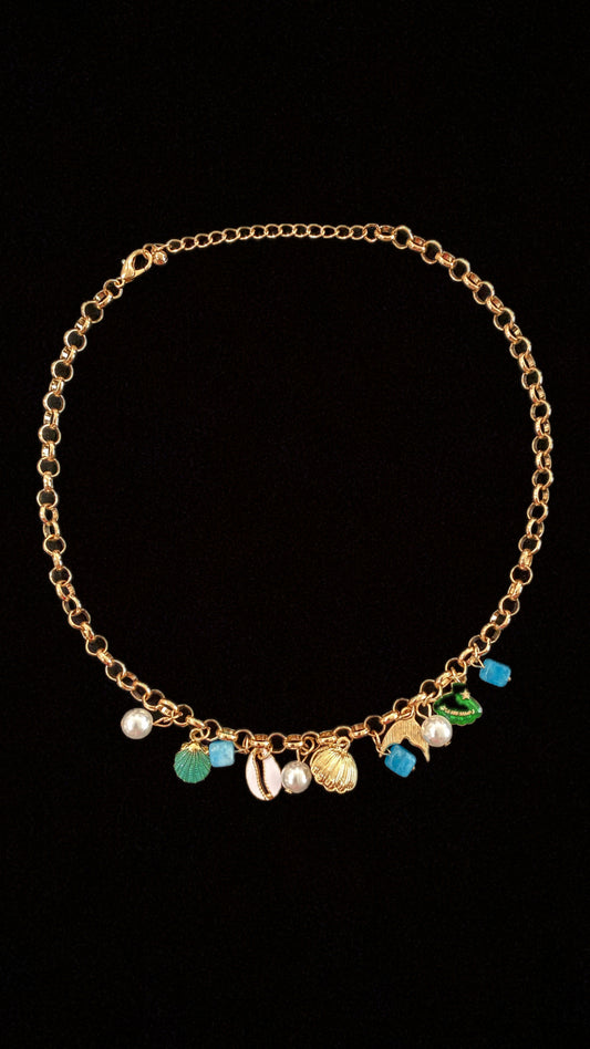 Sea shell charm necklace (Copy) (Copy)