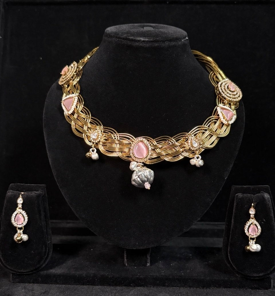 Twisted Hasli with Stones – Heritage Craftsmanship Meets Modern Flair