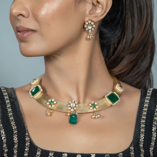 Polki Hasli – Timeless Royalty with Sparkling Brilliance