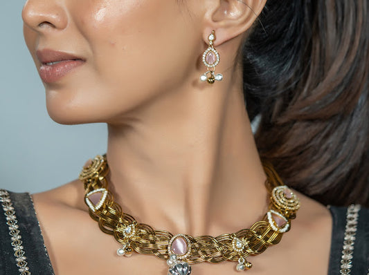 Pink Wired Hasil with Stones – Grace Meets Bold Tradition